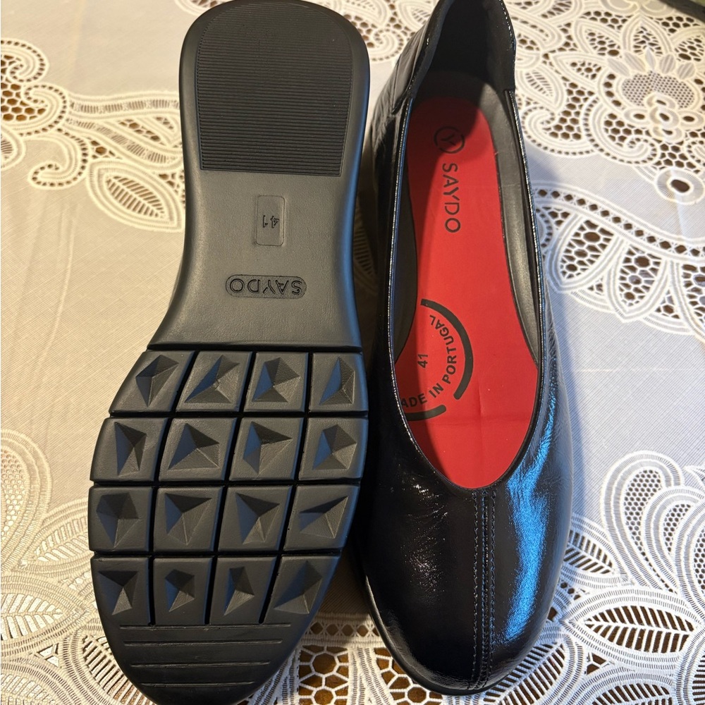 SAYDO SONIA BLACK PLUSH SLIP-ON SHOE (WOMEN'S) Size 41(US10.5) - Picture 6 of 7